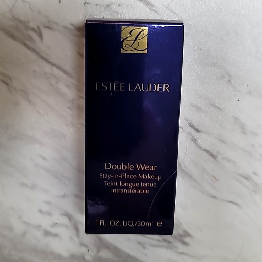 Estee Lauder Foundation